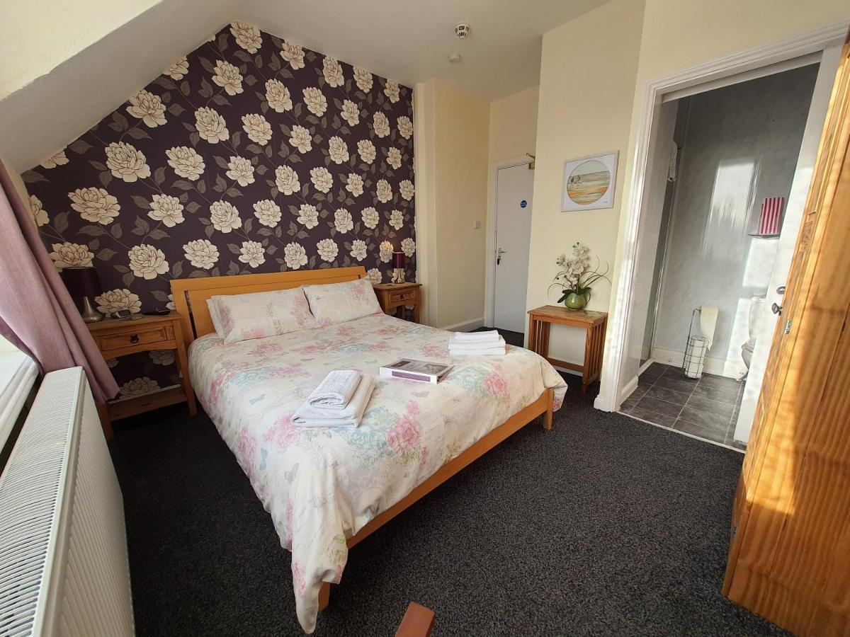 Caxton House Bed and Breakfast Skegness Eksteriør billede